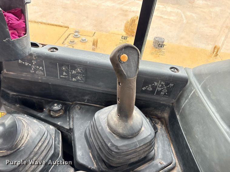 image for item EL2145 2020 Caterpillar D6 dozer