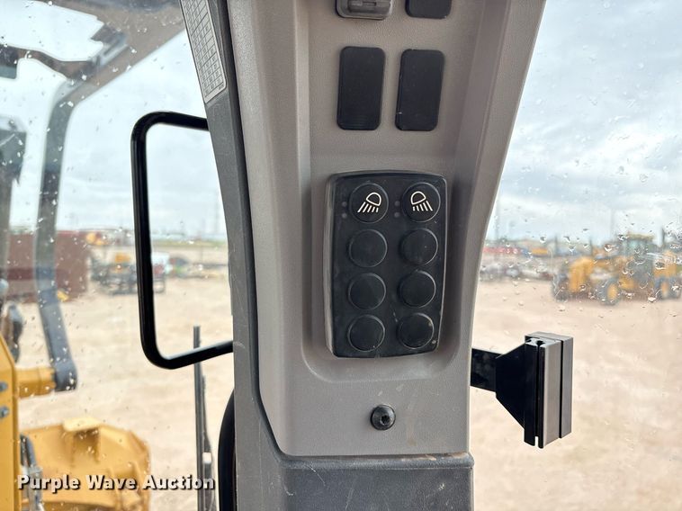 image for item EL2145 2020 Caterpillar D6 dozer