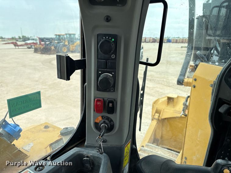 image for item EL2145 2020 Caterpillar D6 dozer