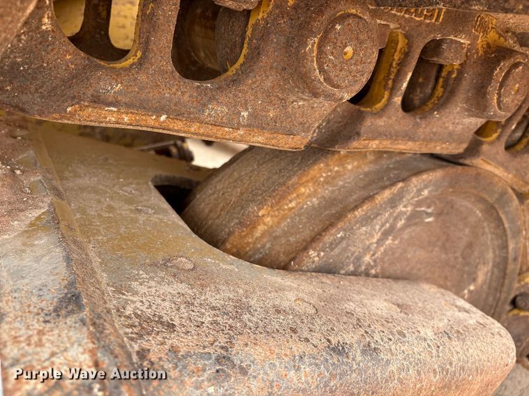 image for item EL2145 2020 Caterpillar D6 dozer