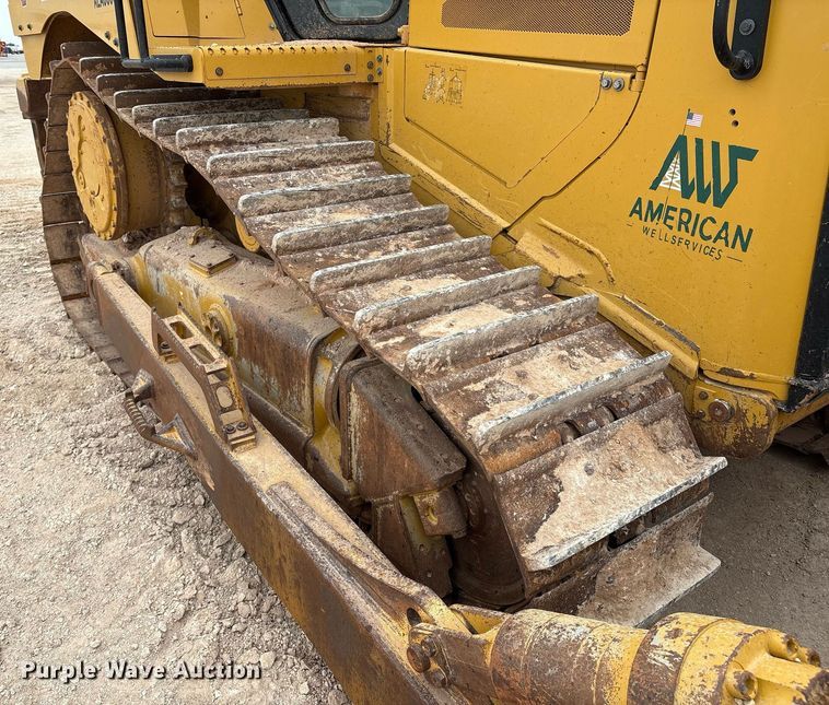 image for item EL2145 2020 Caterpillar D6 dozer