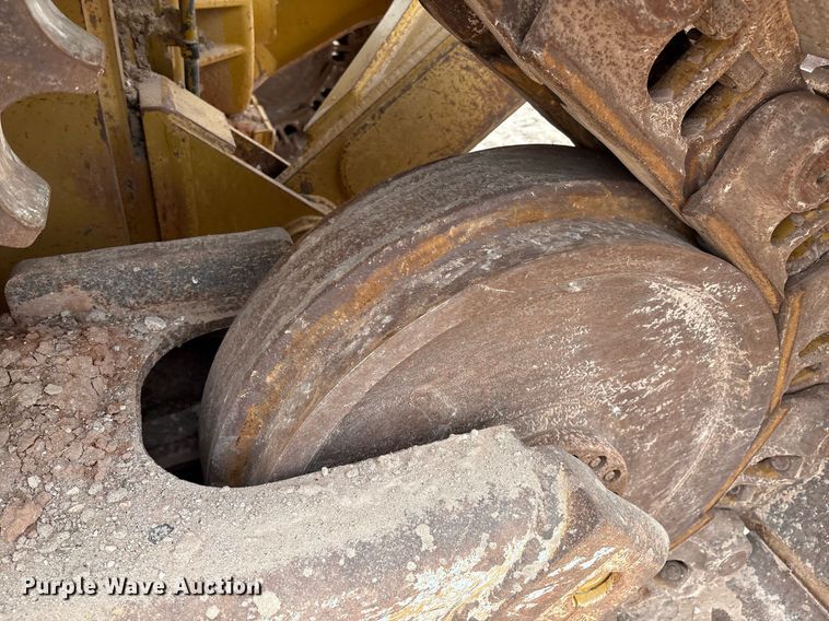 image for item EL2145 2020 Caterpillar D6 dozer