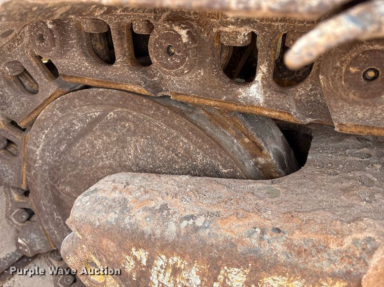 image for item EL2145 2020 Caterpillar D6 dozer