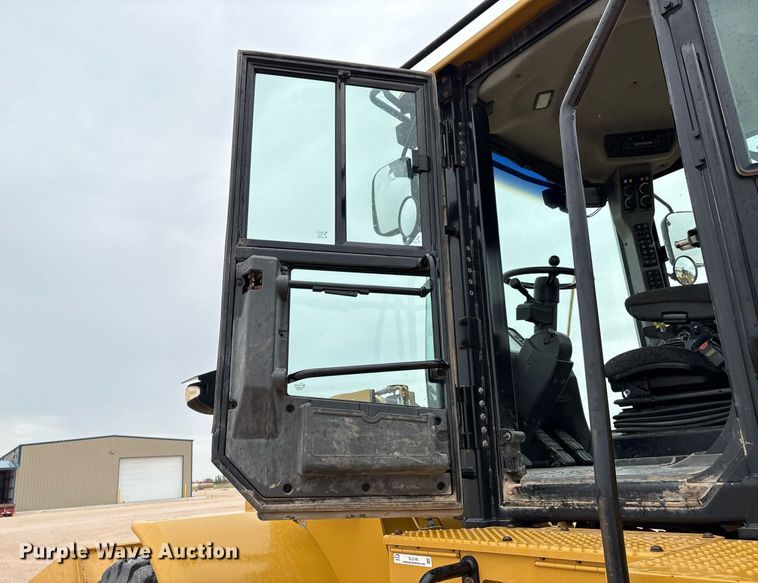 image for item EL2146 2012 Caterpillar 950K wheel loader