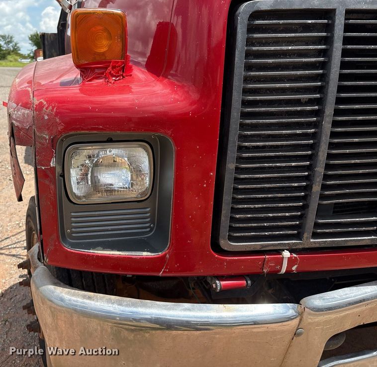 image for item EL2151 2000 Chevrolet C7500 Crew Cab dump flatbed truck