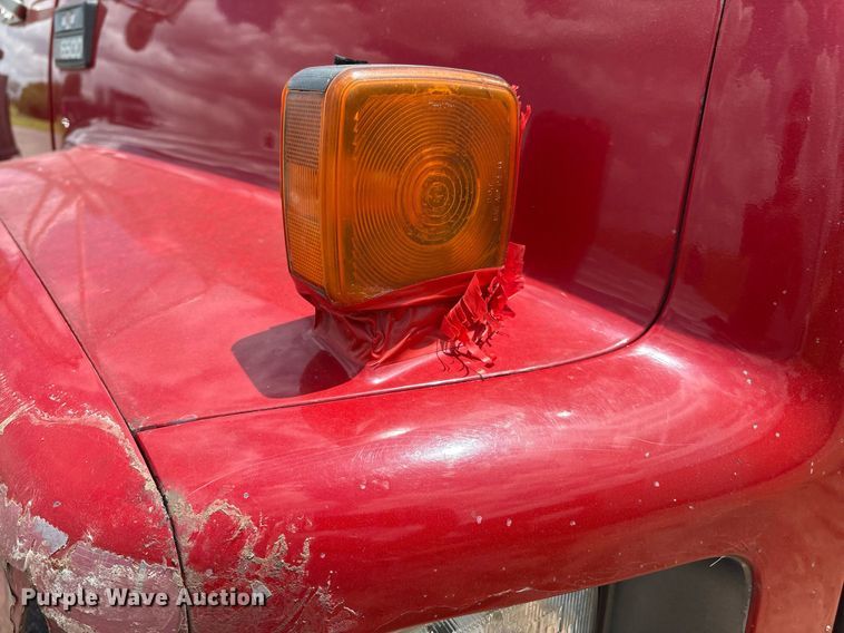 image for item EL2151 2000 Chevrolet C7500 Crew Cab dump flatbed truck