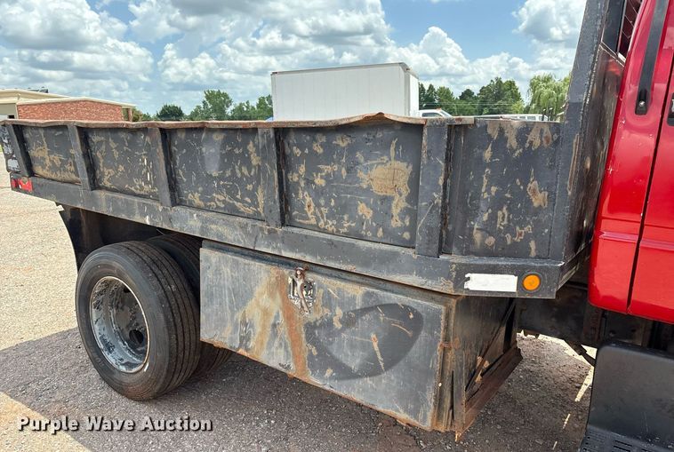 image for item EL2151 2000 Chevrolet C7500 Crew Cab dump flatbed truck