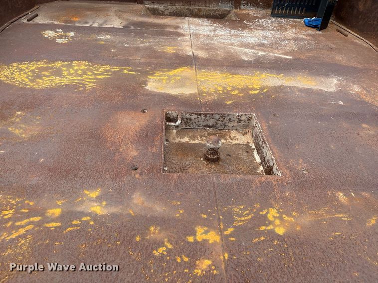 image for item EL2151 2000 Chevrolet C7500 Crew Cab dump flatbed truck