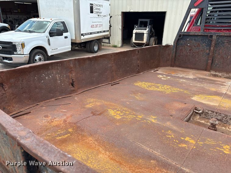 image for item EL2151 2000 Chevrolet C7500 Crew Cab dump flatbed truck