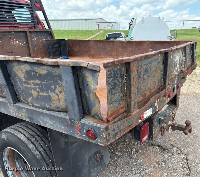 image for item EL2151 2000 Chevrolet C7500 Crew Cab dump flatbed truck