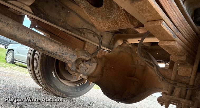 image for item EL2151 2000 Chevrolet C7500 Crew Cab dump flatbed truck