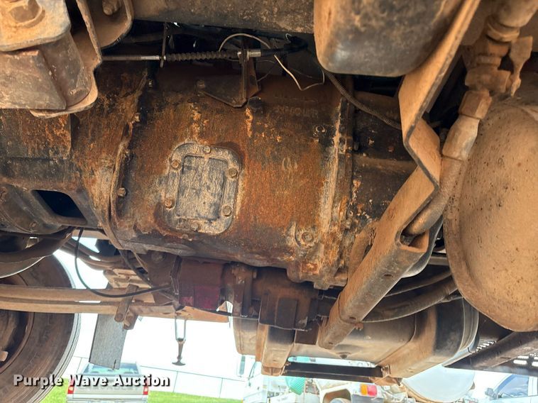 image for item EL2151 2000 Chevrolet C7500 Crew Cab dump flatbed truck