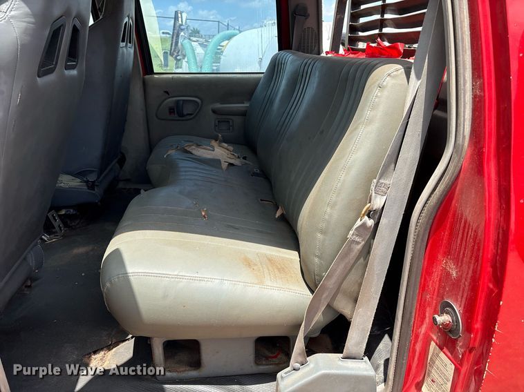 image for item EL2151 2000 Chevrolet C7500 Crew Cab dump flatbed truck