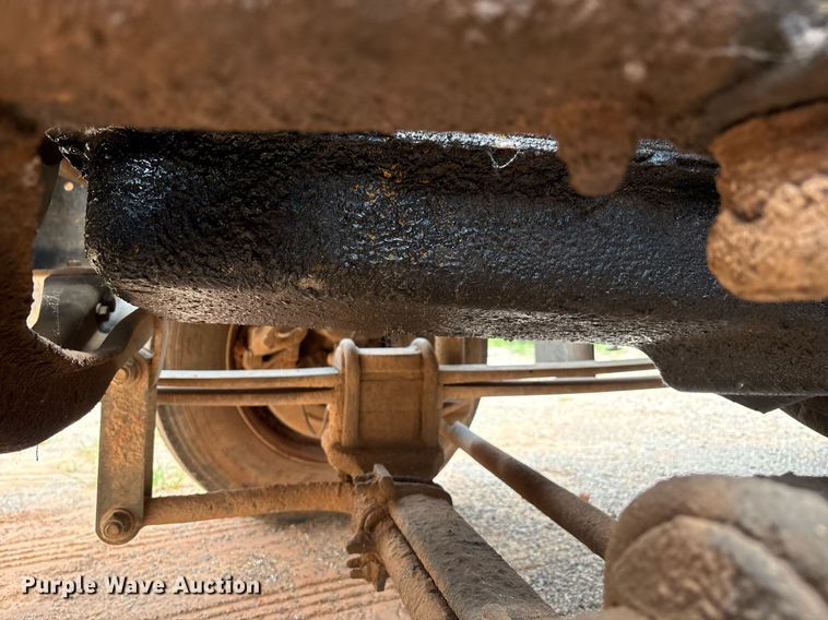 image for item EL2151 2000 Chevrolet C7500 Crew Cab dump flatbed truck