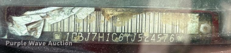 image for item EL2151 2000 Chevrolet C7500 Crew Cab dump flatbed truck