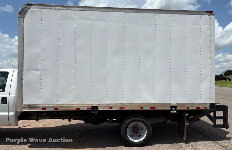 image for item EL2152 2012 Ford F550 Super Duty XL box truck