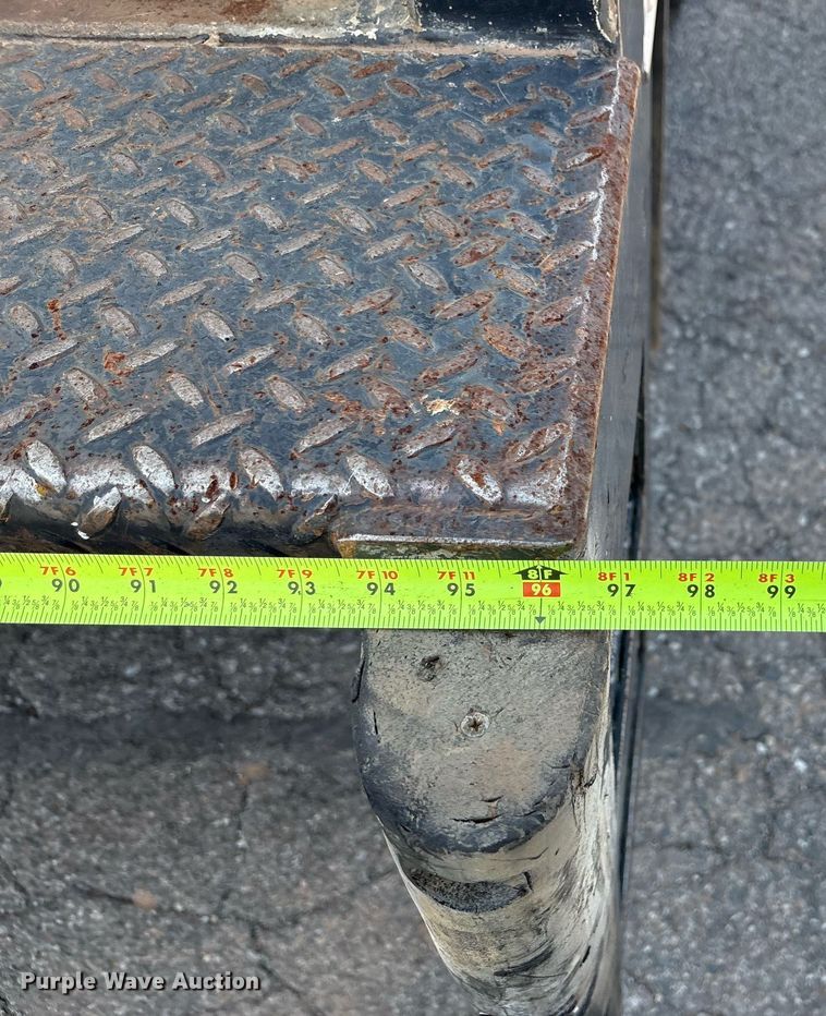 image for item EL2152 2012 Ford F550 Super Duty XL box truck