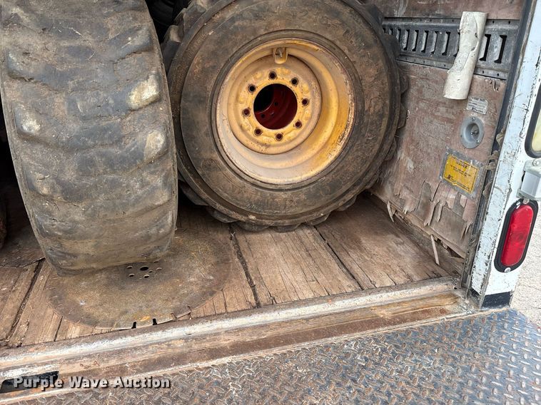 image for item EL2152 2012 Ford F550 Super Duty XL box truck