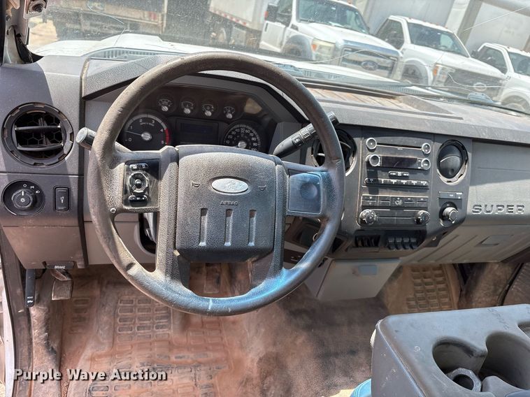 image for item EL2152 2012 Ford F550 Super Duty XL box truck