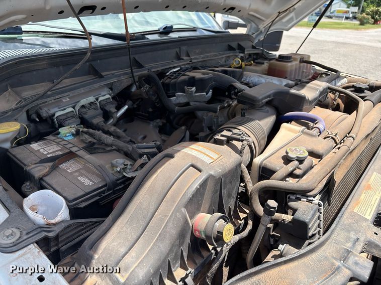 image for item EL2152 2012 Ford F550 Super Duty XL box truck