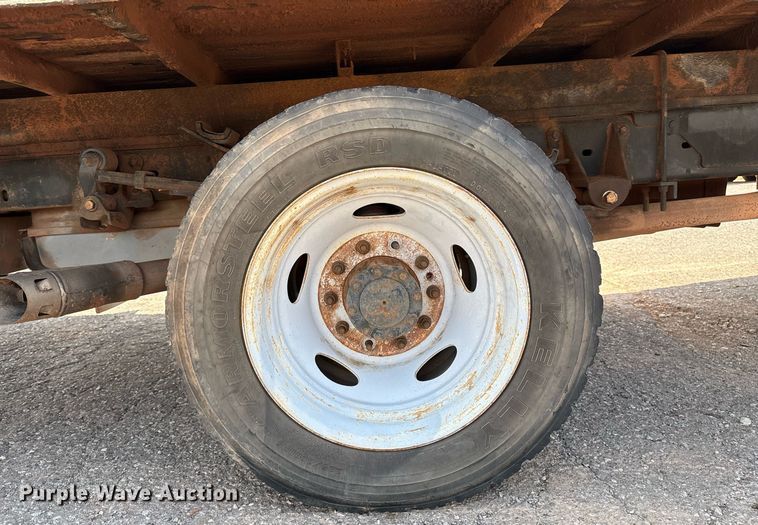 image for item EL2152 2012 Ford F550 Super Duty XL box truck