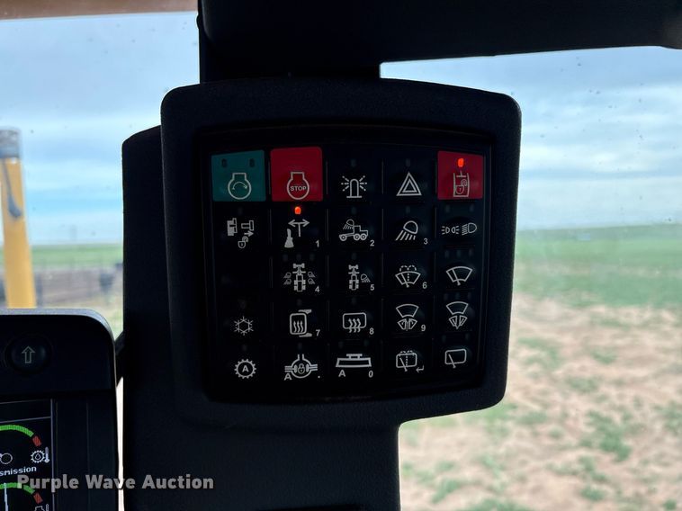 image for item EL2157 2013 John Deere 772G motor grader