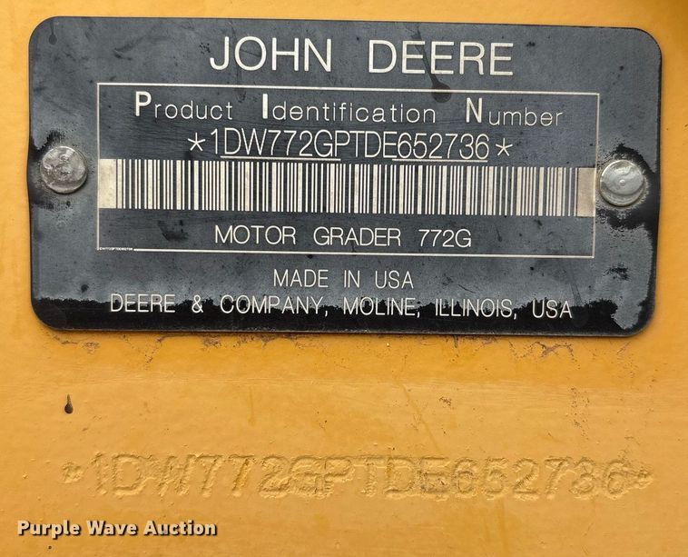 image for item EL2157 2013 John Deere 772G motor grader