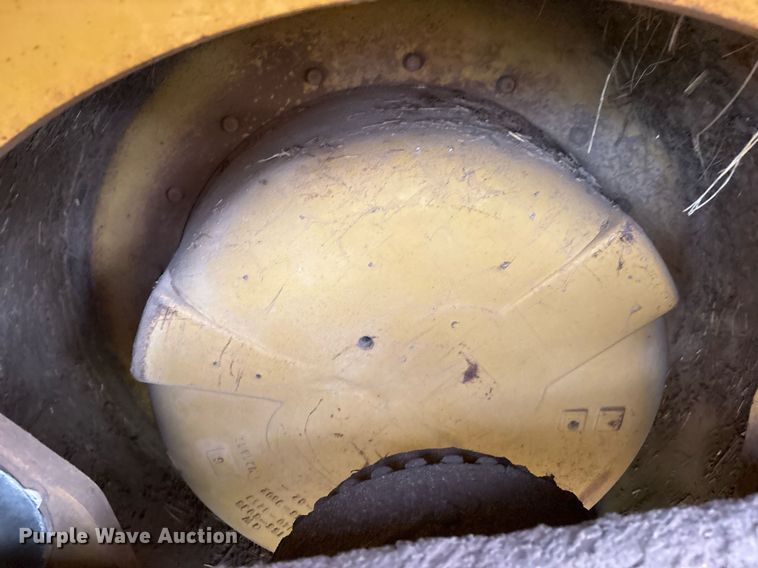 image for item EL2158 2005 Caterpillar CP433E single drum vibratory roller