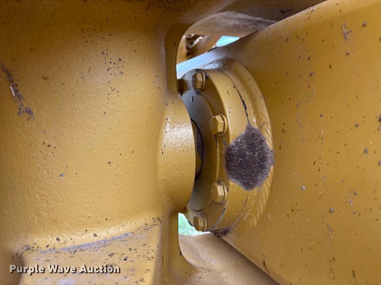 image for item EL2158 2005 Caterpillar CP433E single drum vibratory roller