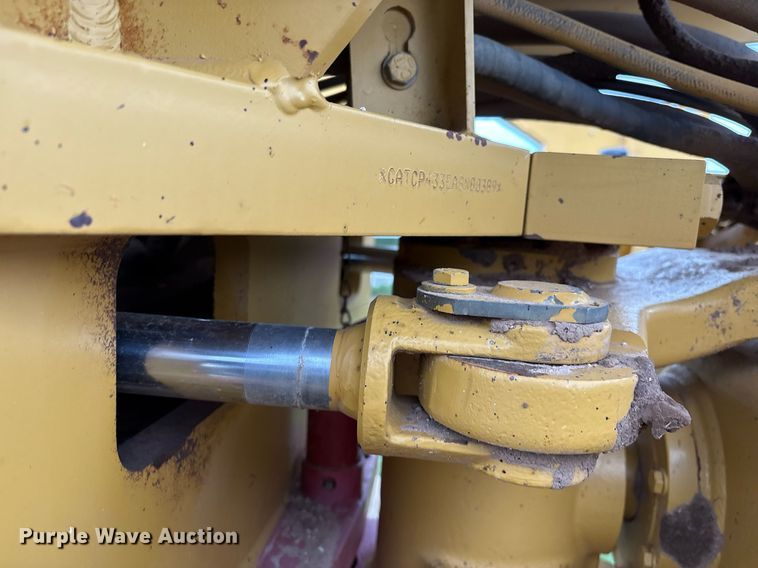 image for item EL2158 2005 Caterpillar CP433E single drum vibratory roller