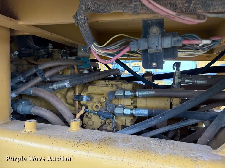 image for item EL2158 2005 Caterpillar CP433E single drum vibratory roller