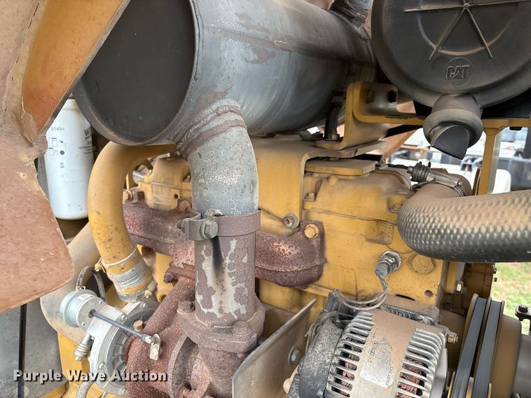 image for item EL2158 2005 Caterpillar CP433E single drum vibratory roller