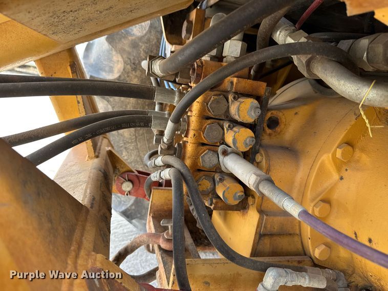 image for item EM2103 Ford 455D landscape tractor