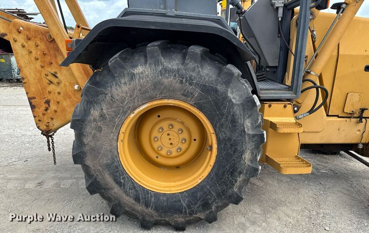 image for item EM2103 Ford 455D landscape tractor