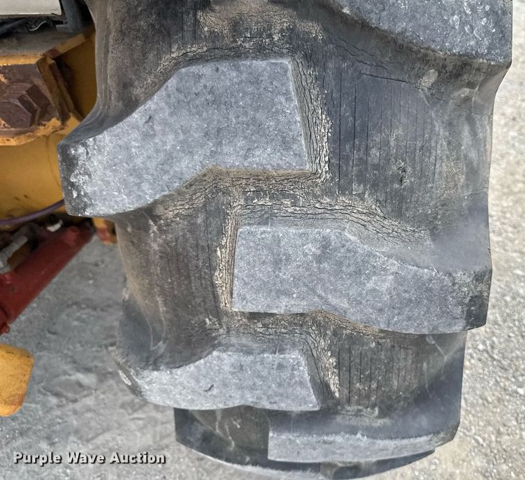 image for item EM2103 Ford 455D landscape tractor