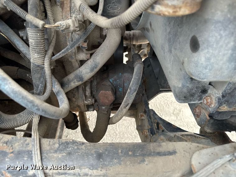 image for item EM2104 2000 Mack RD688S roll-off container truck