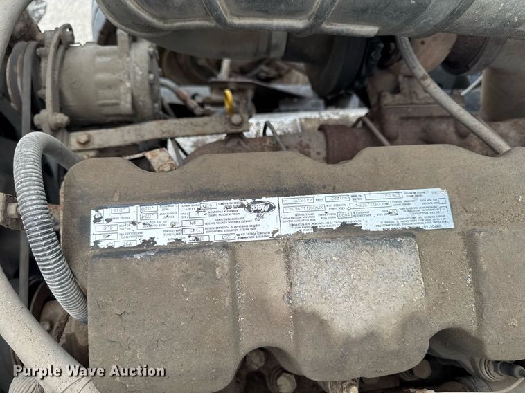 image for item EM2104 2000 Mack RD688S roll-off container truck