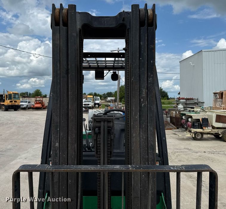 image for item EM2105 2016 Yale Veracitor 60VX forklift