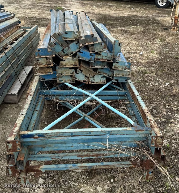 image for item EM2106 Pallet racking