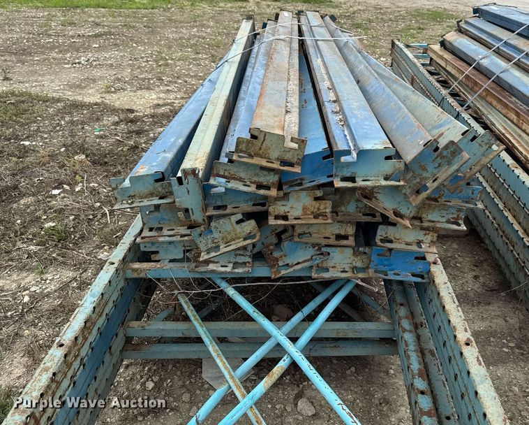 image for item EM2106 Pallet racking