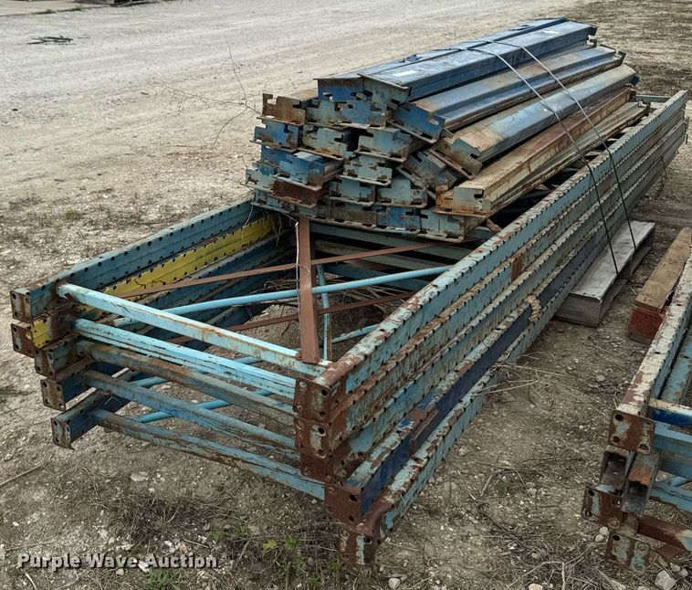 image for item EM2107 Pallet racking