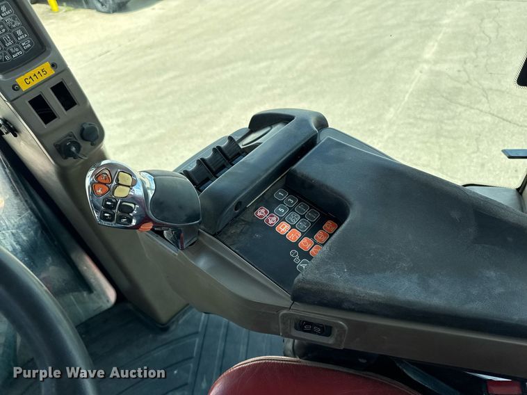 image for item EM2114 2014 Case IH 580 Quadtrac 4WD tractor