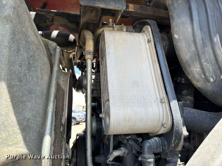 image for item EM2114 2014 Case IH 580 Quadtrac 4WD tractor