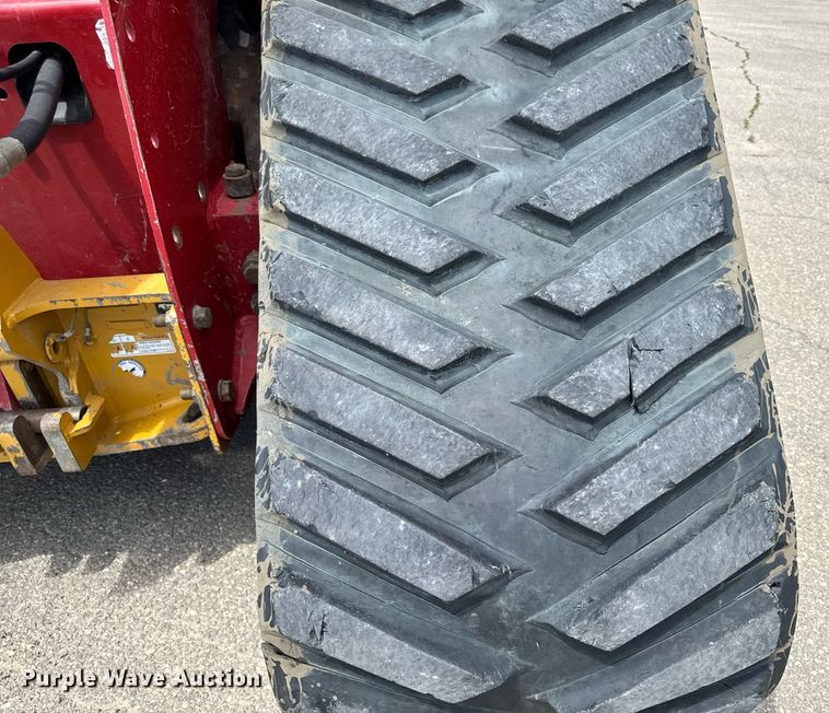 image for item EM2114 2014 Case IH 580 Quadtrac 4WD tractor