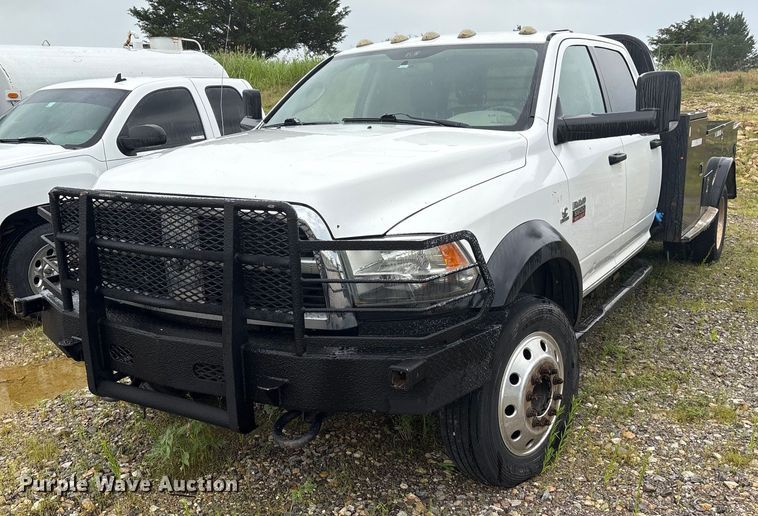 image for item EM2596 2012 Dodge Ram 5500 Crew Cab flatbed truck