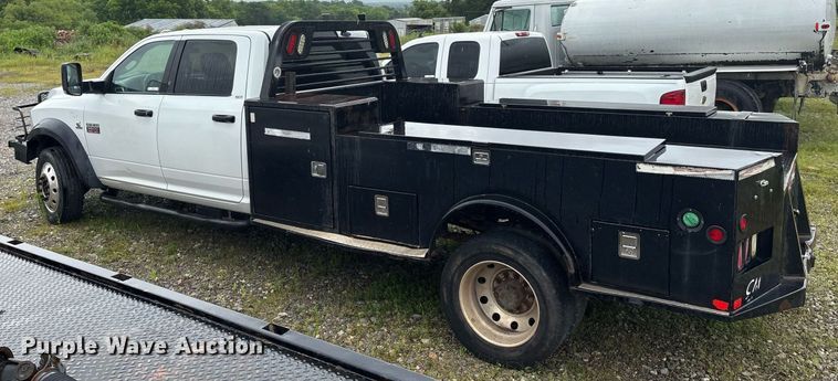 image for item EM2596 2012 Dodge Ram 5500 Crew Cab flatbed truck