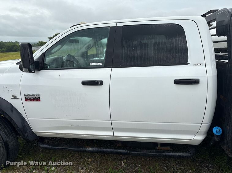 image for item EM2596 2012 Dodge Ram 5500 Crew Cab flatbed truck