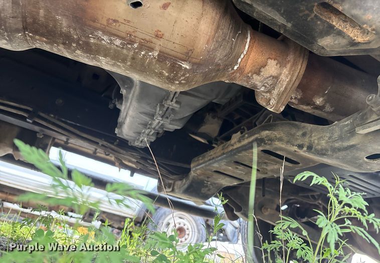 image for item EM2596 2012 Dodge Ram 5500 Crew Cab flatbed truck