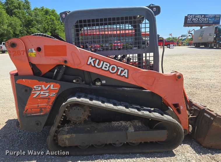 image for item EN3892 Kubota SVL 75-2 tracked skid steer loader