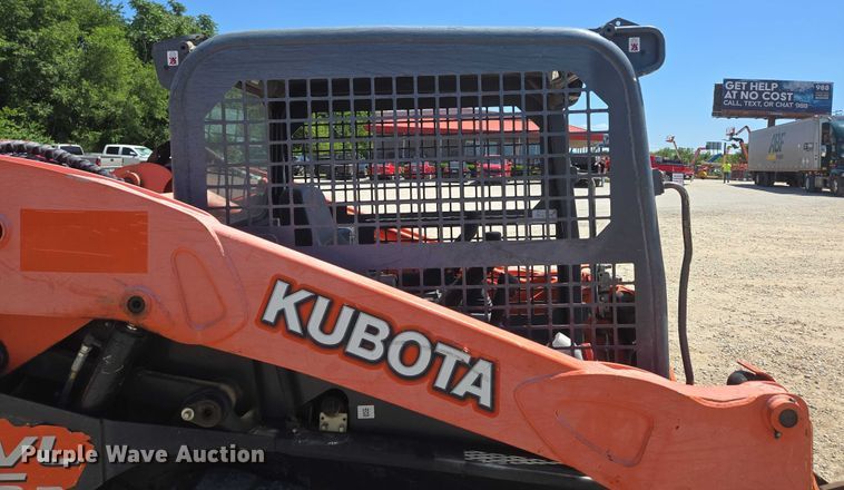 image for item EN3892 Kubota SVL 75-2 tracked skid steer loader